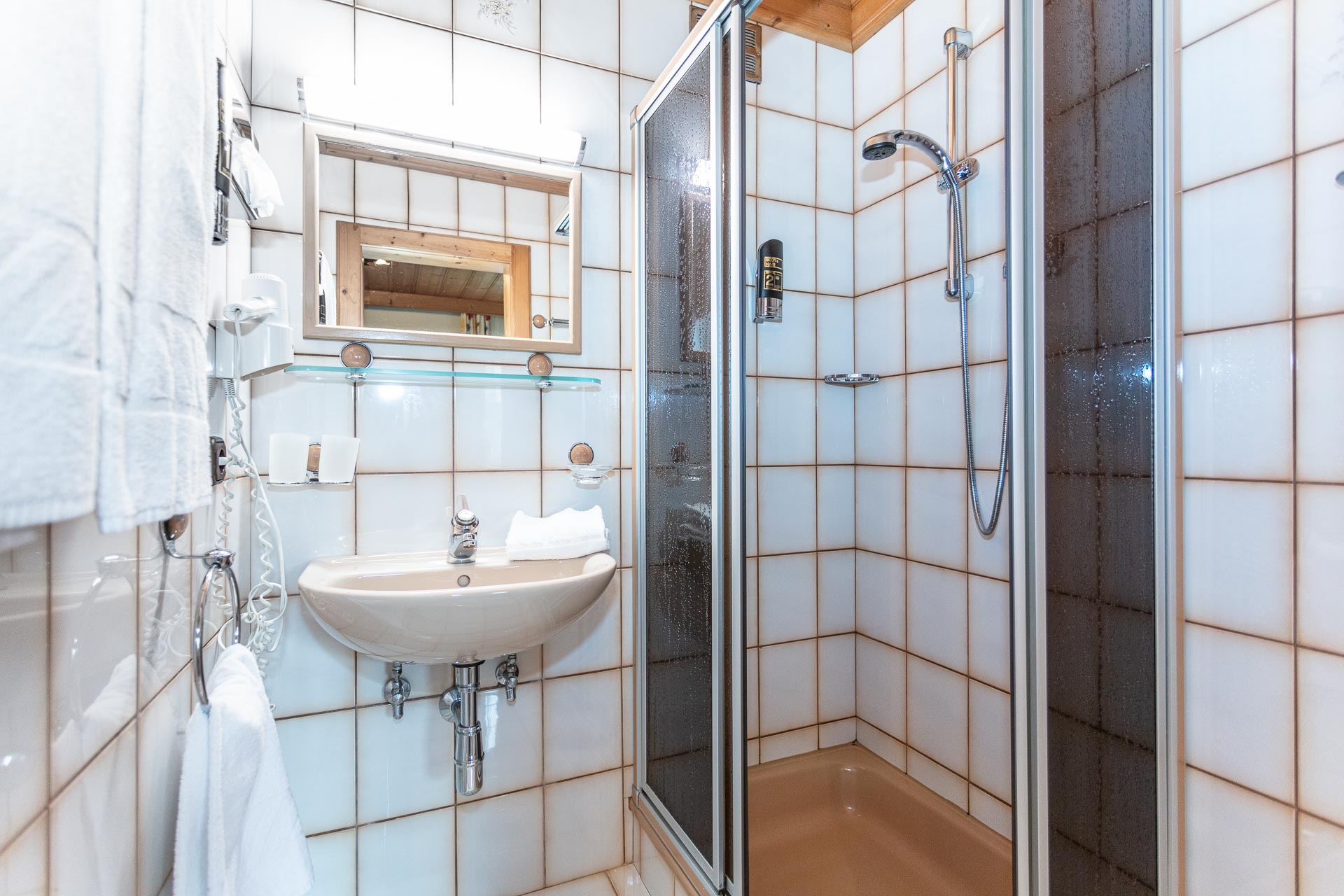 Rooms and accommodation at Landhotel Rohregger Neukirchen