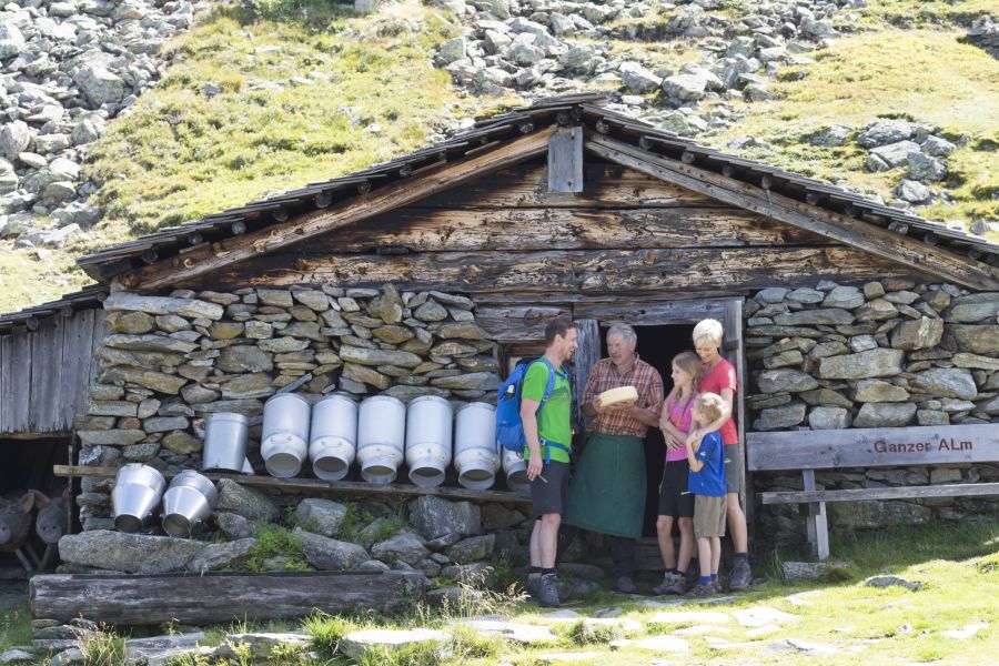 Summer holiday and hiking in Neukirchen am Grossvenediger